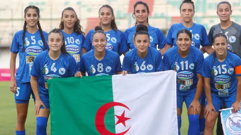 Le Président de la FIFA félicite l'Akbou Women's Club