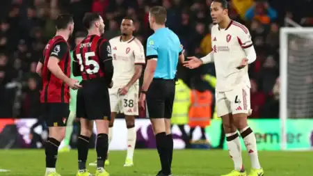 ليفربول وبورنموث قد يلعبان مباراة فاصلة نادرة على بطاقة دوري الأبطال