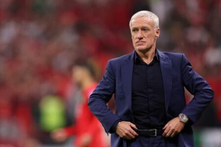Le décès de la mère de Didier Deschamps l'éloigne du poste de sélectionneur de l'équipe de France