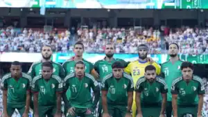 فيفا يعلن حكم مباراة الأردن والجزائر في كأس العالم 2026