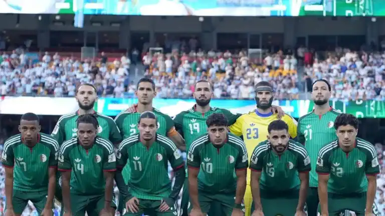 فيفا يعلن حكم مباراة الأردن والجزائر في كأس العالم 2026