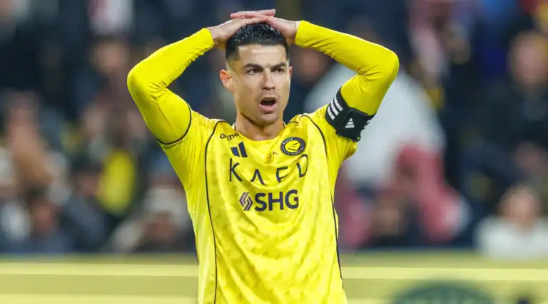 ديون ضخمة تهدد تحركات النصر السعودي في الميركاتو