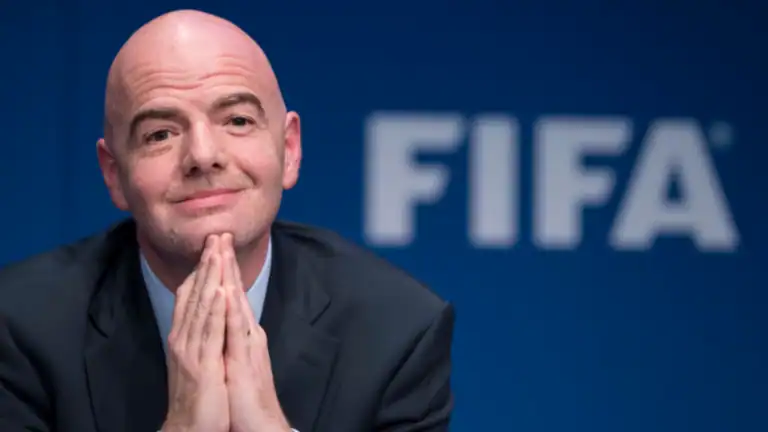 Claude Leroy adresse de vives critiques au président de la FIFA, Gianni Infantino